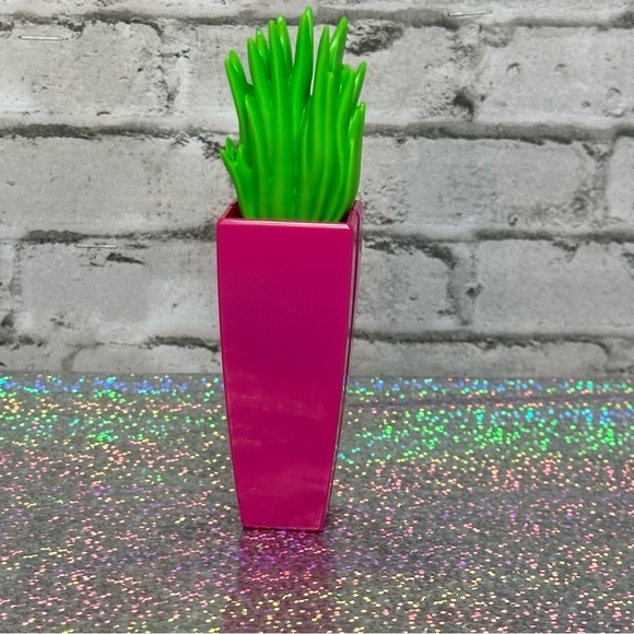 Barbie Close & Go 2018 Potted Plant 4.5" X 1" Replacement Dollhouse Decor NEW - Picture 4 of 6